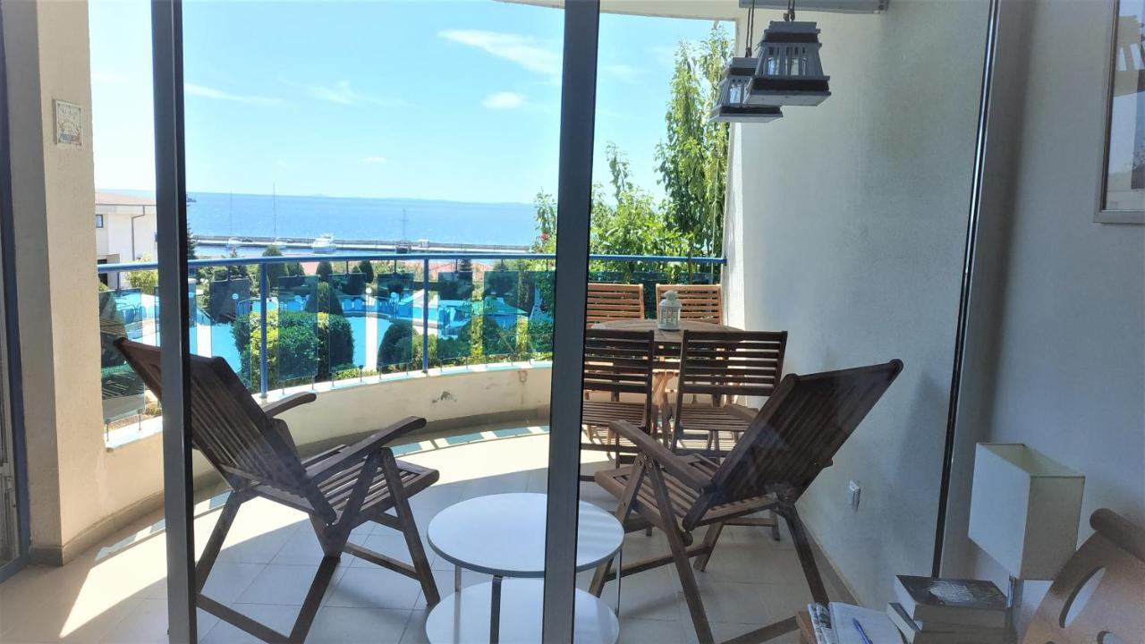 Baratero Vlas Marina Apartment Sveti Vlas Exterior foto