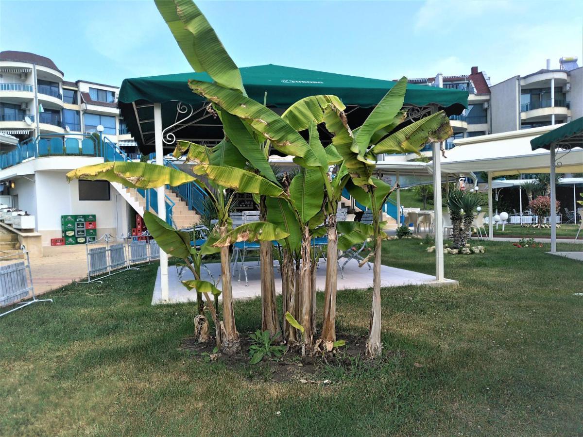 Baratero Vlas Marina Apartment Sveti Vlas Exterior foto