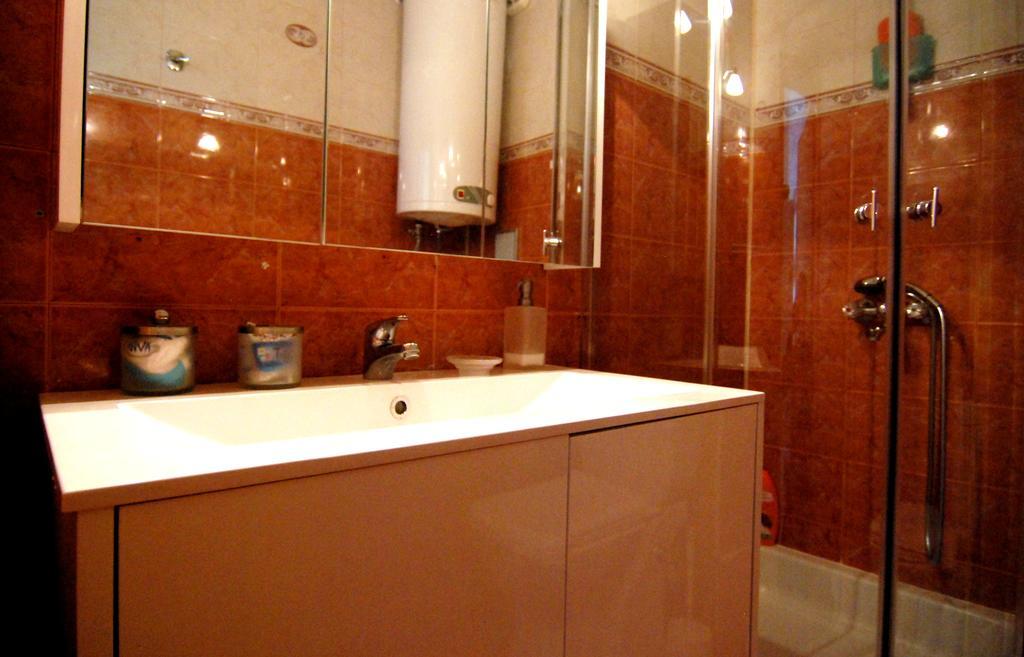 Baratero Vlas Marina Apartment Sveti Vlas Exterior foto